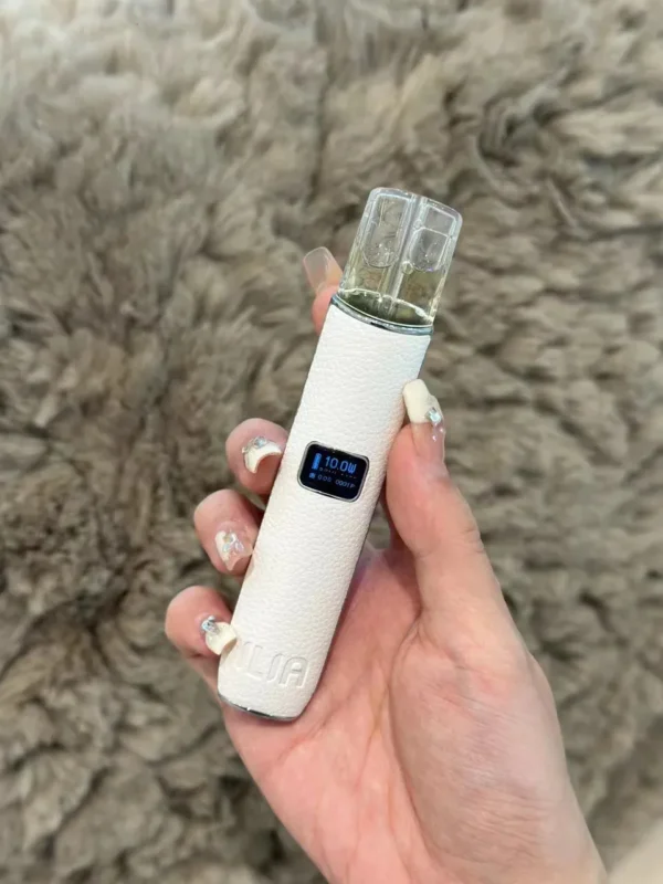 ILLA哩啞一代皮革主機-慕雪白-1 ILIA皮革主機/哩亞皮革霧化桿/通配悅刻、sp2s、lana、殺小一代煙彈