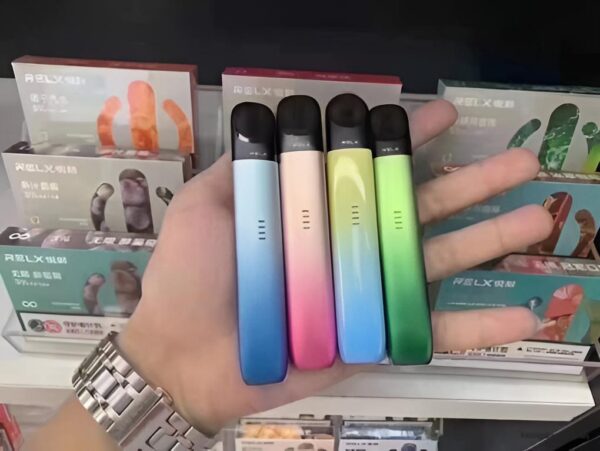 relx主机 RELX電子菸充電問題